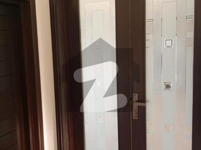 House for sale in Faisalabad, Islamabad Capital Territory