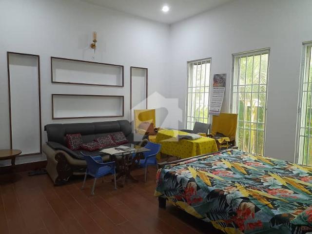 House for sale in Faisalabad, Islamabad Capital Territory