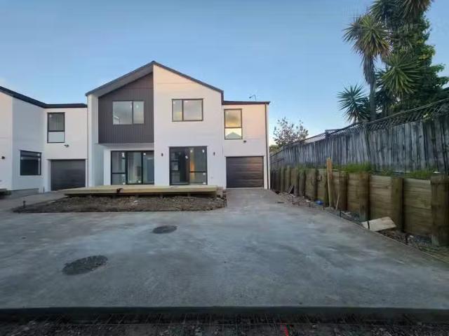 House for sale in Howick