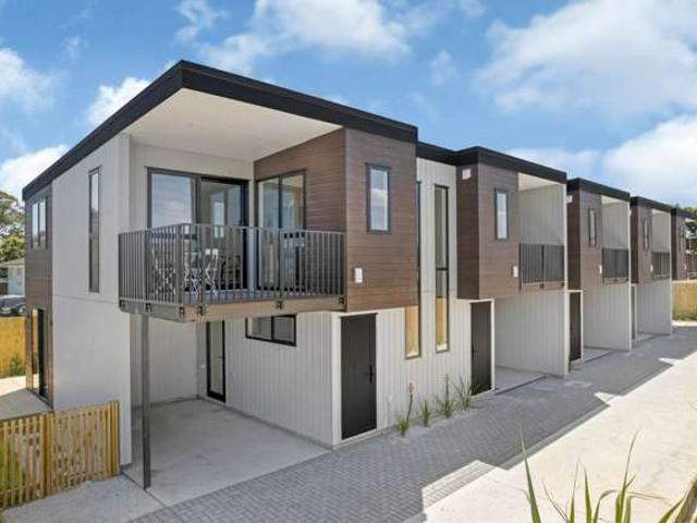 Townhouse for sale in Manurewa, Oroua County