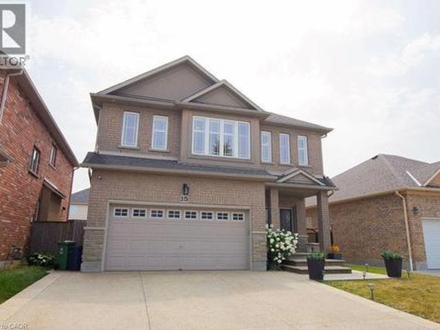 House for sale in Ancaster, Ontario