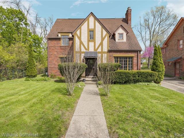 House for sale in Pontiac, Michigan