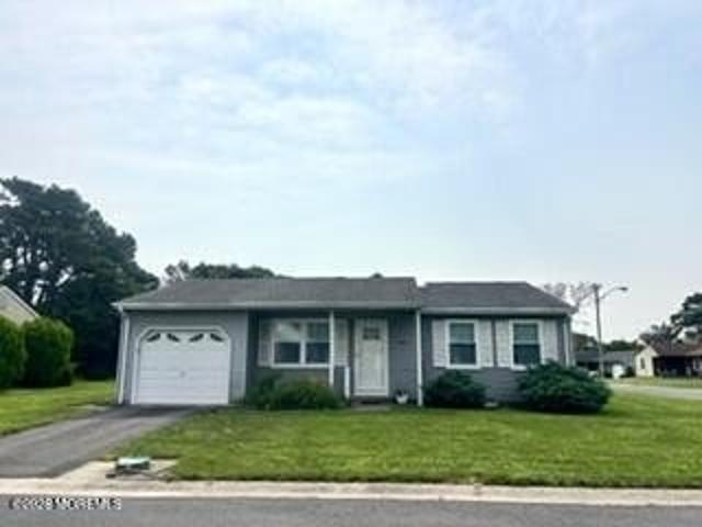 House for sale in Whiting, New Jersey