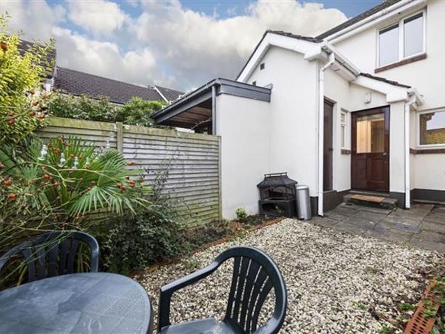 Property to rent in Bluebell, Dublin