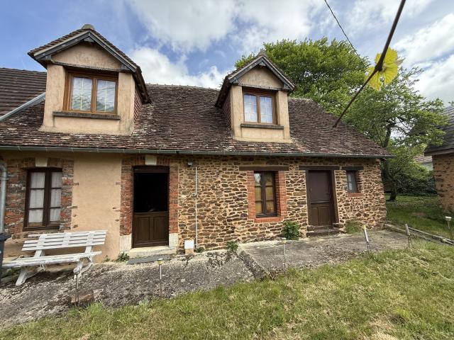 Maison vente à Bourges, Le Noyer
