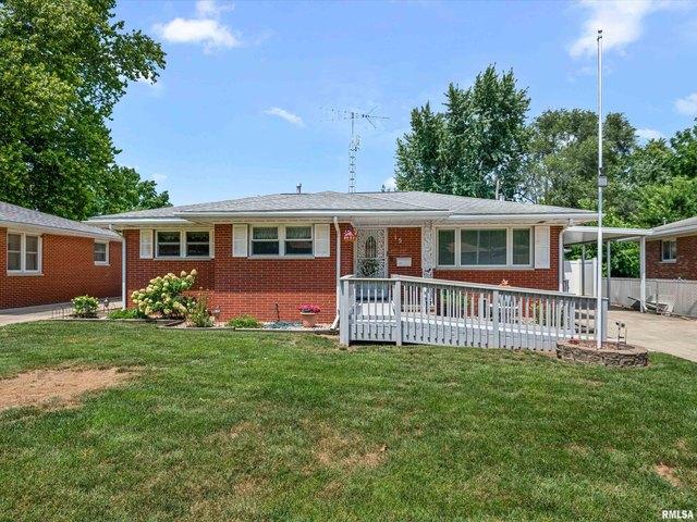 House for sale in Illinois