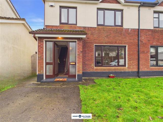 Detached House to rent in Eadestown, North Tipperary