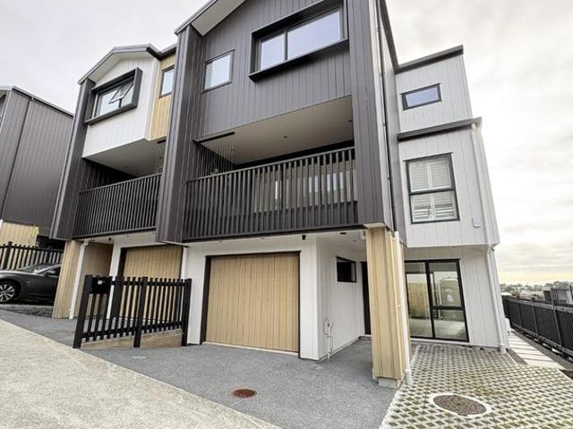 House for rent in Windsor Park, Upper Harbour