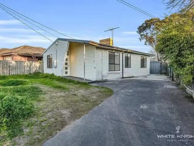 House for rent in Deer Park, Victoria