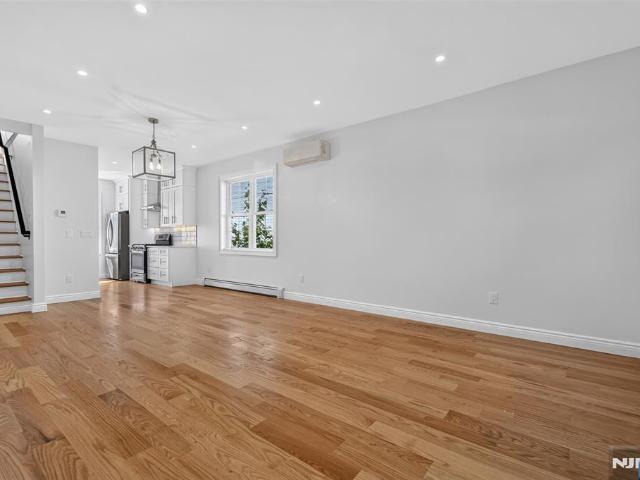 House for sale in Wallington, New Jersey