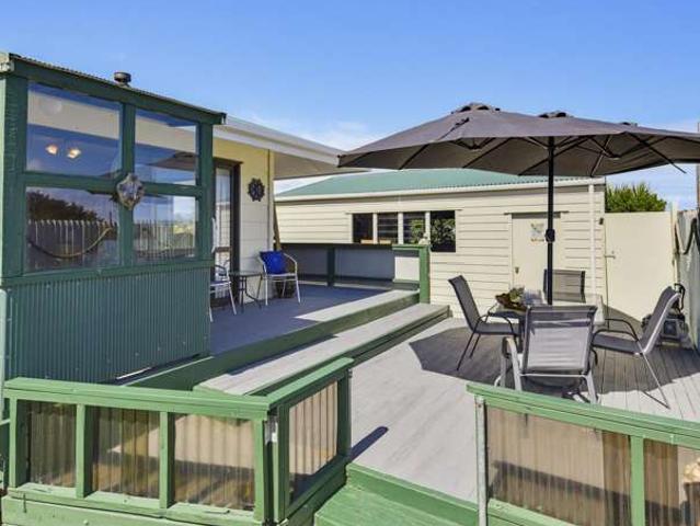 House for sale in Hōkio Beach, Horowhenua District