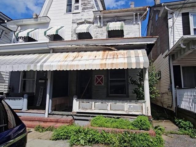 Townhouse for sale in Shamokin, Pennsylvania