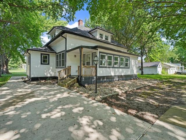 House for sale in Pesotum, Illinois