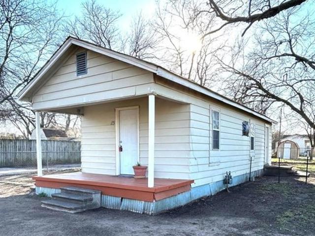 House for sale in Carter, Oklahoma