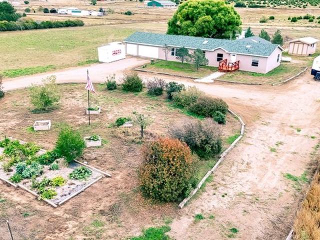House for sale in Edgewood, New Mexico