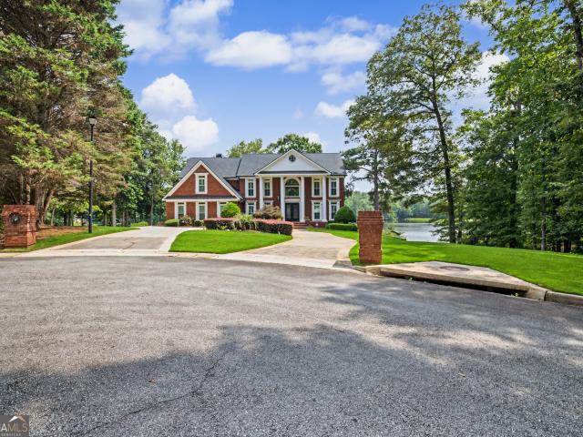 House for sale in Sharpsburg, Georgia