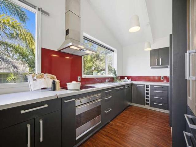 House for sale in Paremoremo, Oroua County