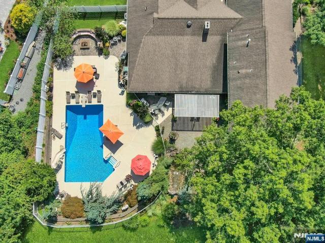 House for sale in Hillsdale