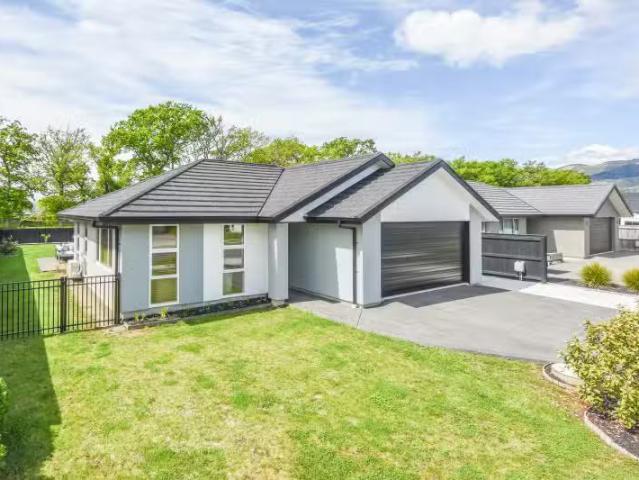 House for sale in Tasman