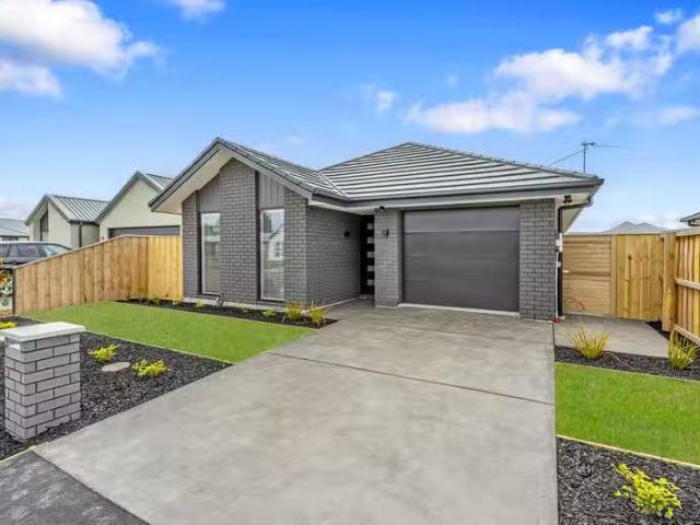 House for sale in Casebrook, Canterbury