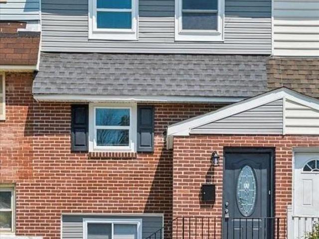 Townhouse for sale in New Castle