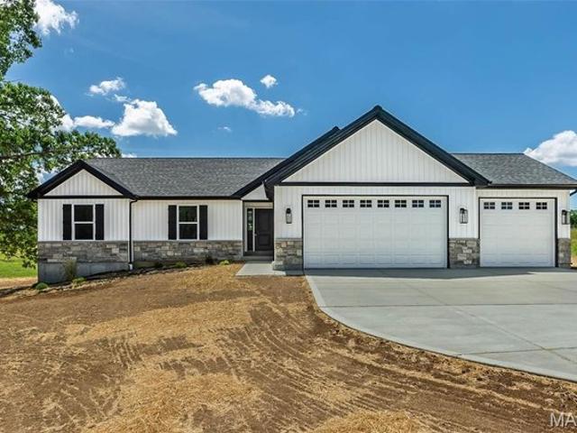 House for sale in Troy, Missouri