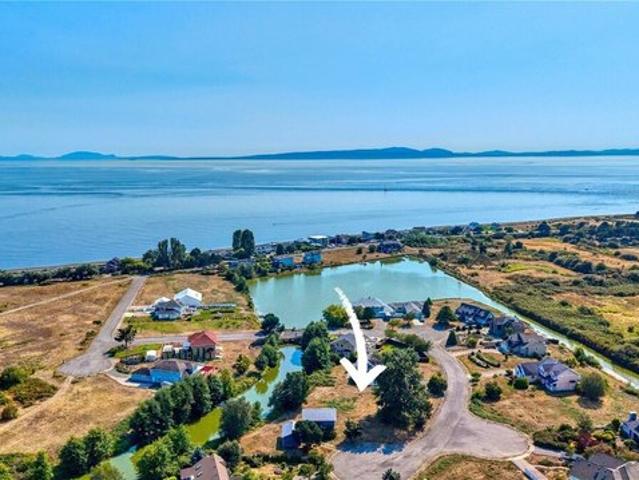 Land for sale in Point Roberts, Washington