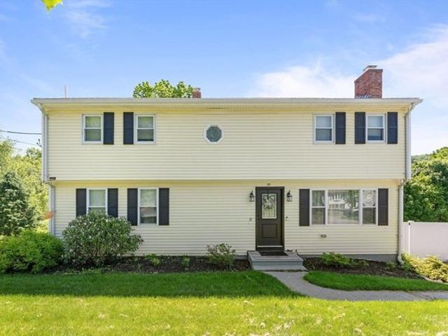 House for sale in Spencer, Massachusetts