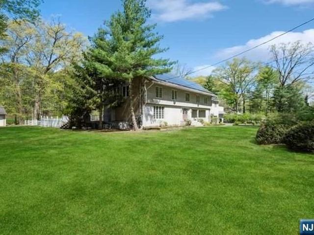 House for sale in Mahwah, New Jersey