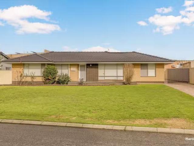 House for rent in Kelmscott, Western Australia