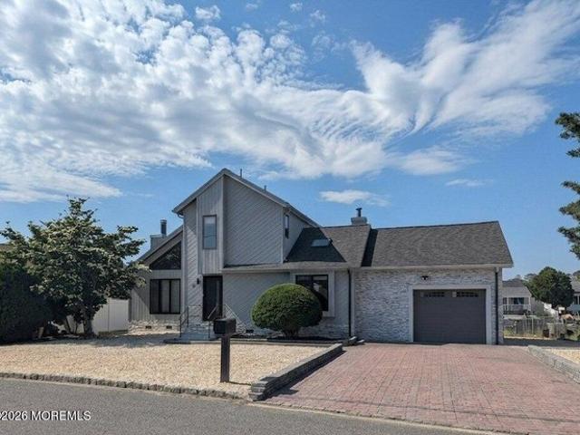 House for sale in Lanoka Harbor, New Jersey