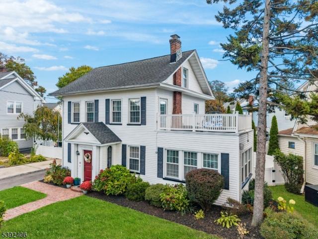 House for sale in Bloomfield, New Jersey