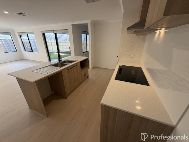 House for rent in Piara Waters, Western Australia