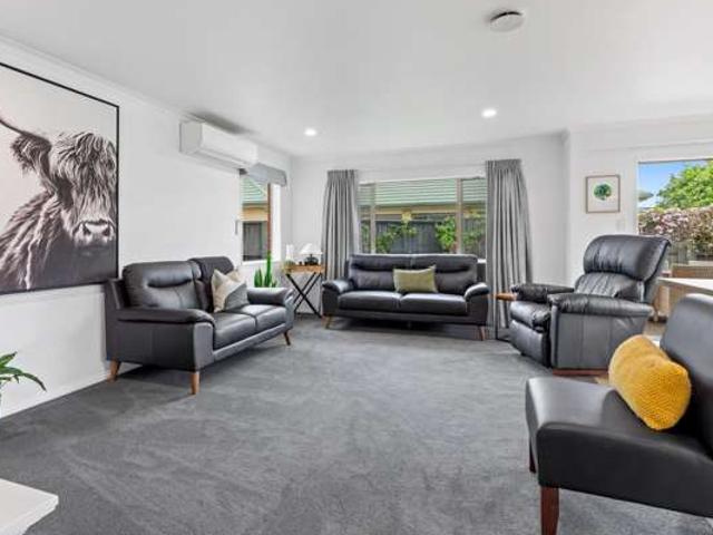 House for sale in Omokoroa, Bay Of Plenty