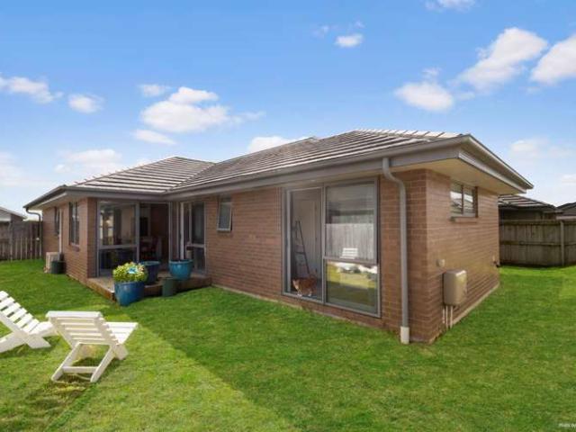 House for sale in Awhitu, Oroua County