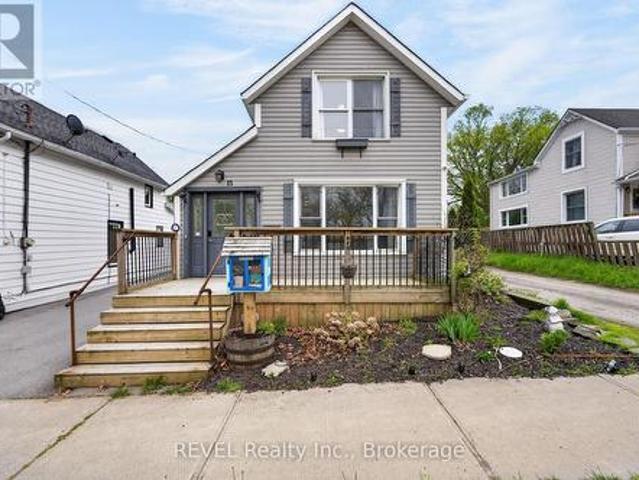House for sale in Niagara, Ontario