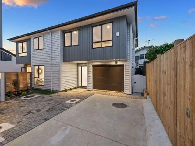 House for sale in Howick