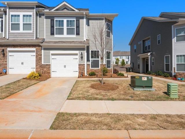 Townhouse for sale in Greer, South Carolina