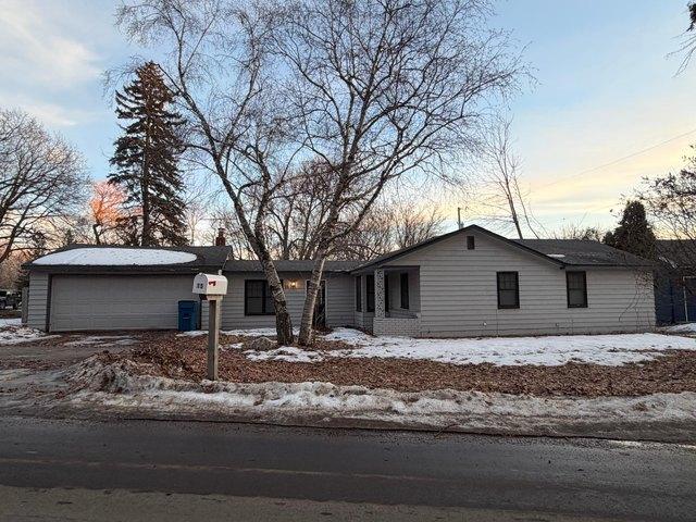 House for sale in Hennepin, Minnesota