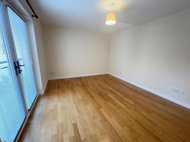Apartment for rent in Holywood, Northern Ireland