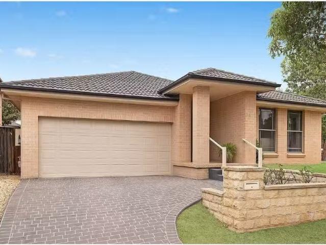 House for rent in Stanhope Gardens, Sydney