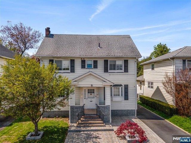 House for sale in Passaic, New Jersey