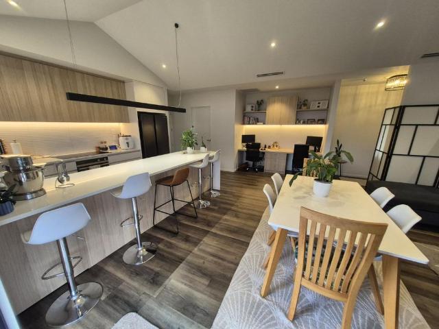 House for rent in Chaslands, Canterbury