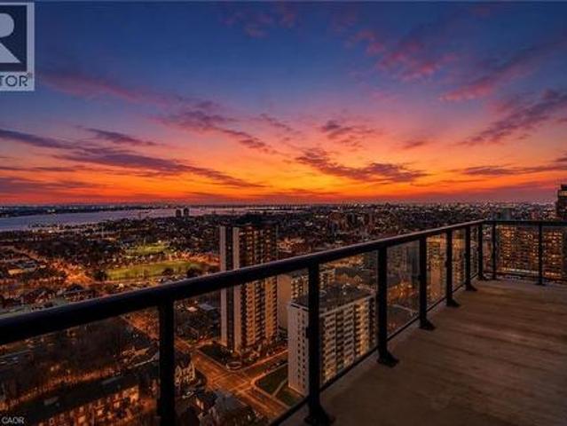 Condo for sale in Ancaster, Ontario