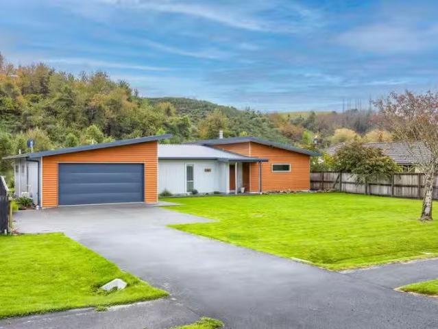 House for sale in Glentunnel, Canterbury