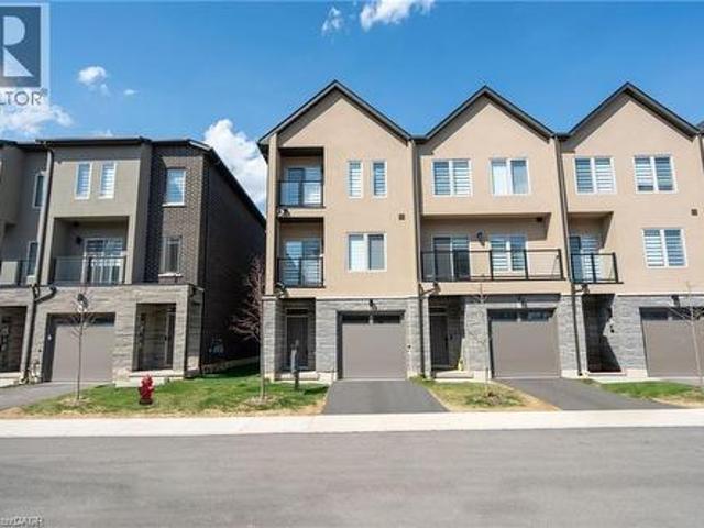 House for sale in Ancaster, Ontario