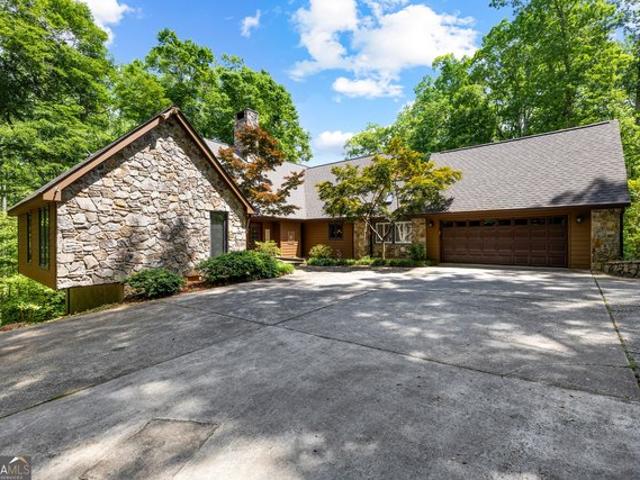 House for sale in Newnan, Georgia