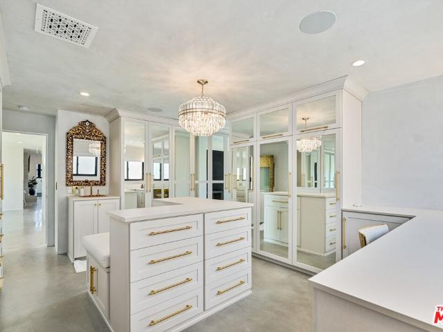 Property for sale in Marina Del Rey, California