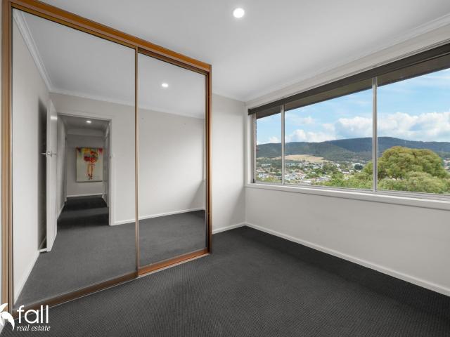 Apartment for rent in Glenorchy