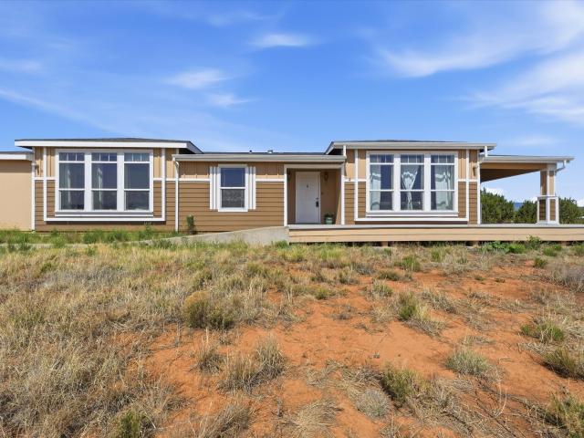 House for sale in Edgewood, New Mexico